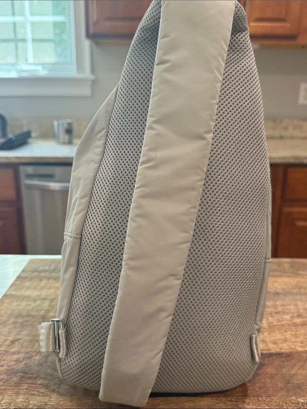 Athleta sleek light